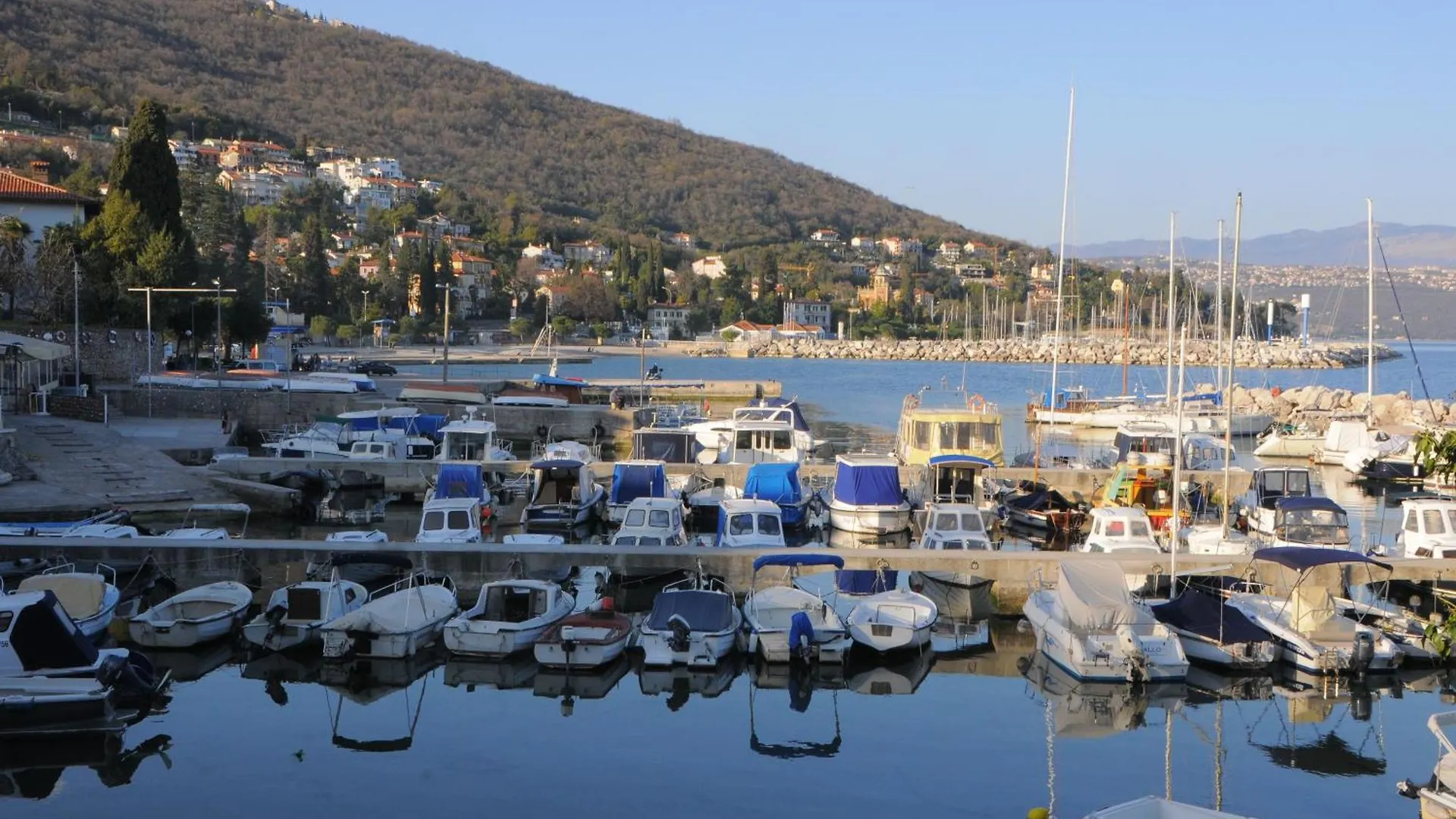 Apartment Kisic 3 Mit Herrlichem Meerblick Icici Croatia
