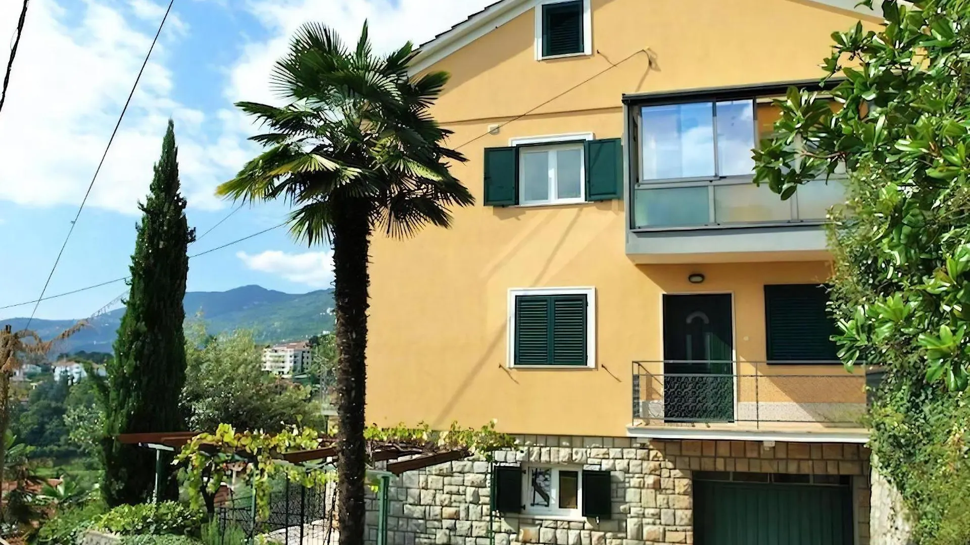 Apartment Kisic 3 Mit Herrlichem Meerblick Icici Croatia