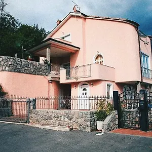 Mihaela Apartament